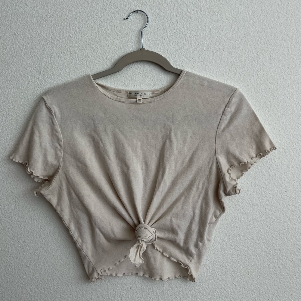 urban outfitters cropped tie tee